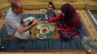 Asia Thabet Rafaan cooking in Yemen