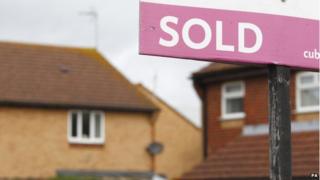 House sale sign