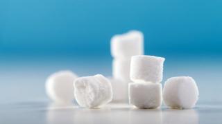 Salt or sugar - experts debate their health risks