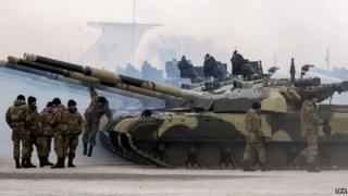 Ukrainian troops at Chuguyev base