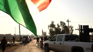 Iraqi Kurdish flag and vehicle in Jalawla