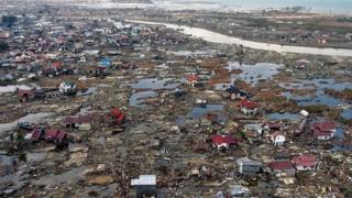 Flattened houses near the sea coast of Banda Aceh