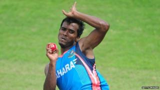 Bangladesh cricketer captain Rubel Hossain delivers a ball during a training session at the Zahur Ahmed Chowdhury Stadium in Chittagong on October 8, 2013
