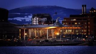 Y Senedd