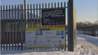 Cwmni Pyranha Mouldings yn Runcorn