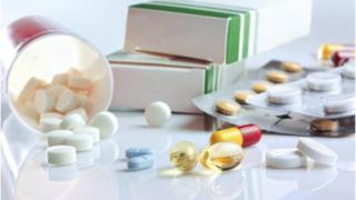 Drug combinations are used in an attempt to evade resistance