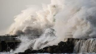 AberystWYTH, lle stormus ar y NAW!