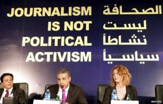 Mohamed Fahmy addresses a news conference in Cairo (11 May 2015)