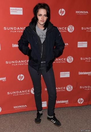 Актриса Кристен Стюарт на премьере фильма «Лагерь рентгеновских лучей» в театре «Экклс-центр» во время кинофестиваля «Сандэнс» 2014 года 17 января 2014 года