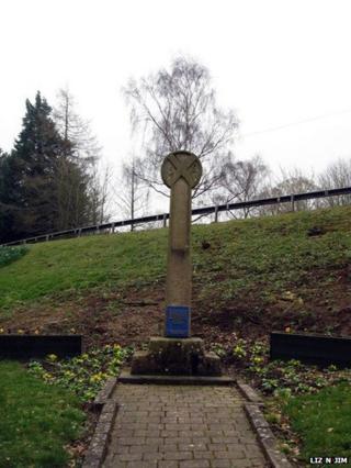 Hornshole monument