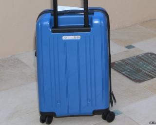 largest luggage size