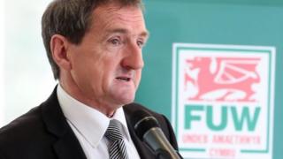 emyr jones