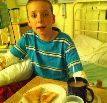 Sam in hospital after his Type 1 diabetes was diagnosed