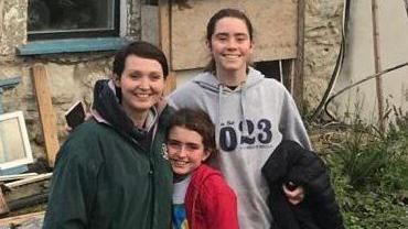 Una Bowden, 47, and her daughters Ciara, 14, and nine-year-old Saoirse