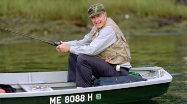 George HW Bush enjoying some downtime on the Kennebunk River in 1990