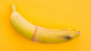 презерватив на банані