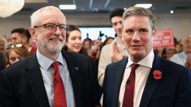 Jeremy Corbyn e Keir Starmer