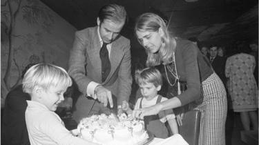 Senator-elect Joseph Biden and wife Neilia cut his 30th birthday cake at a party in Wilmington, November 20th. His son, Hunter waits for the first piece. Biden by becoming 30 fulfills the constitutional requirement of Senators being 30 years of age when they take office.