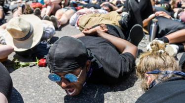 Denver Colorado dör i protest