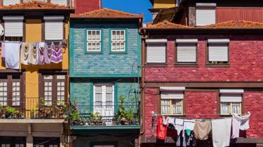 Porto'da kuruyan çamaşırlar