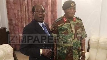 Robert Mugabe alikutana na mkuu wa majeshi aliyeongoza hatua dhidi yake