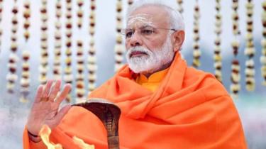 नरेंद्र मोदी