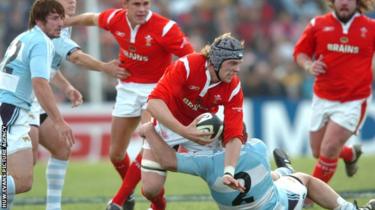 Alun Wyn Jones bij zijn debuut tegen Argentinië in 2006