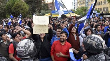 Manifestantes a favor de Evo