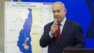 Israeli Prime Minster Benjamin Netanyahu speaks during his announcement on September 10,