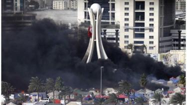 أقرّ الملك عيسى بن سلمان آل خليفة في يوليو/حزيران عام 2013 تعديلات على قوانين مكافحة الإرهاب تقضي بتغليظ عقوبة المدانين بارتكاب أعمال إرهابية في البلاد