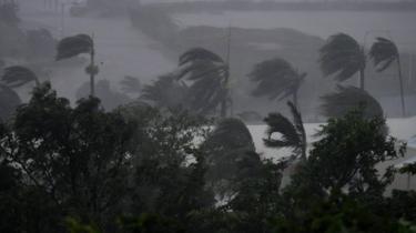 Strong winds and rain lash Airlie Beach, Australia, 28 March 2017.