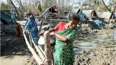 ঘূর্ণিঝড় সিডরের কারণে দুই লাখ ৮০ হাজার মানুষ গৃহহীন হয়ে পড়েছিল।