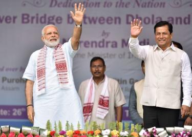 பண மதிப்பீட்டிழப்பு நடவடிக்கை - பிரதமர் மோடியின் துணிச்சலுக்கு விடப்பட்ட சவால்