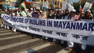 রোহিঙ্গা নির্যাতনের প্রতিবাদে কলকাতার মুসলিমদের বিক্ষোভ