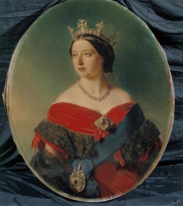 dronning victoria iført en brosje sett med koh-i-noor