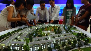 Nhiều doanh nghiệp tư nhân "chạy dự án hay mua bán chính sách" trong lĩnh vực bất động sản và tài chính (Hình minh họa).