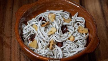 Angulas imitasi