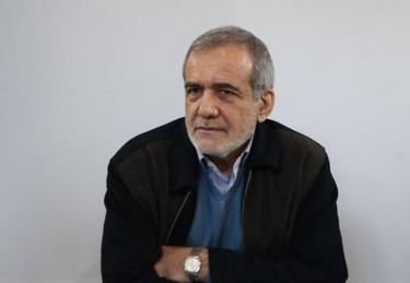 مسعود پزشکیان، نایب رئیس مجلس ایران