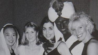 Justin Trudeau 'in 2001 brownface jaarboekfoto''in 2001 brownface yearbook photo'