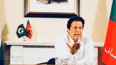 Pakistans premierminister Imran Khan taler til nationen, august 2018