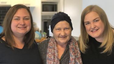 Kerry Robertson (middle) and her daughters Jacqui (left) and Nicole (right)