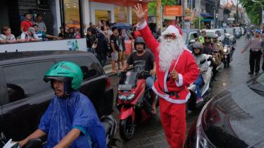 Santa jakarta