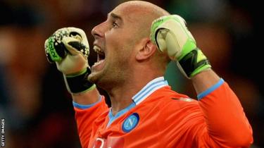 Goalkeeper Pepe Reina celebrates