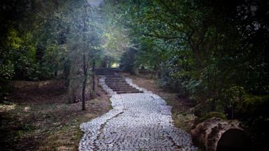 Steps leading up to JFK Memorial in Runnymede, UK.