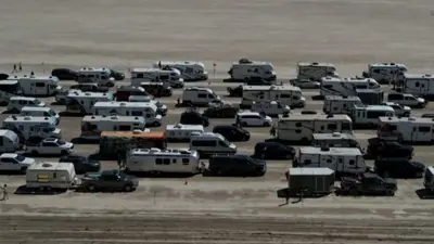 Festival Burning Man: Posle padavina i blata, kilometarske kolone