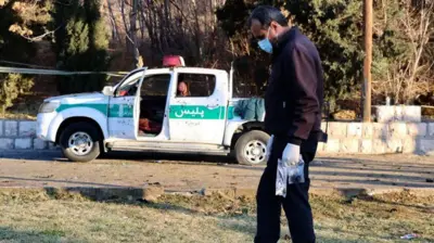 خودروی آسیب دیده پلیس در انفجار کرمان