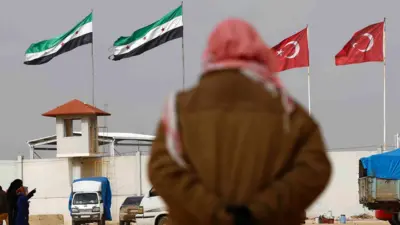 مهاجر در مرز سوریه و ترکیه