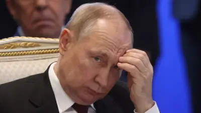 Abategetsi ba OTAN bavuga ko Vladimir Putin amaze kwitsinda ibitsindo vyinshi kuva atanguje intambara kuri Ukraine