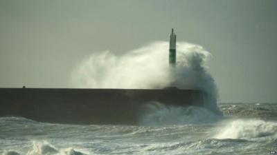 storm arwen strong winds cause huge disruption across the uk cbbc newsround