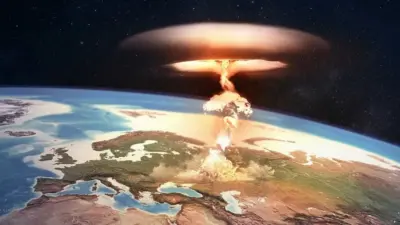 Impression d'une explosion nucléaire géante au-dessus de l'Europe.